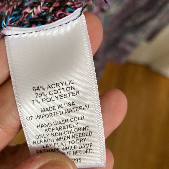 Express Open Back Sweater - Picture 3 of 3